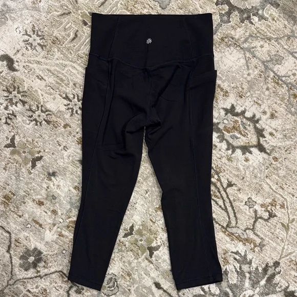 Athleta Salutation Stash Pocket II Capris - Picture 3 of 5